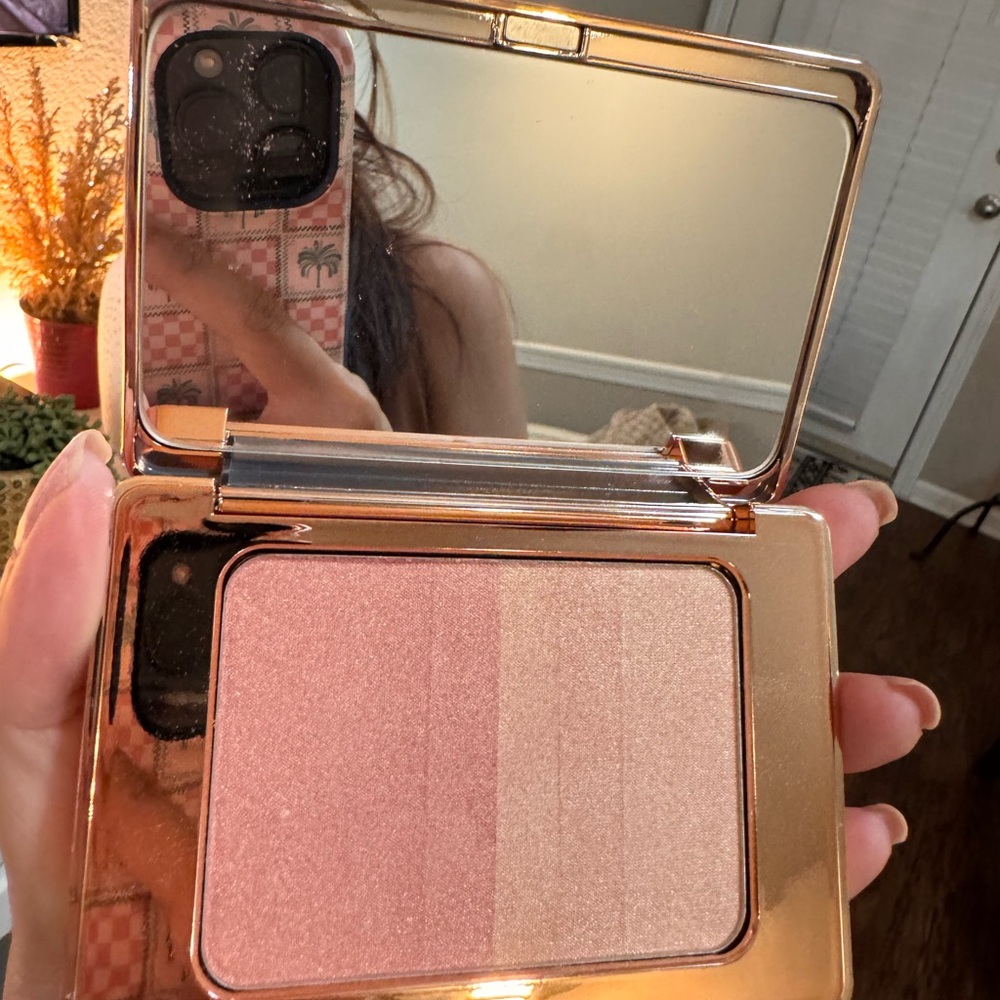 Elcie Cosmetics Highligher palette Rosy Blaze